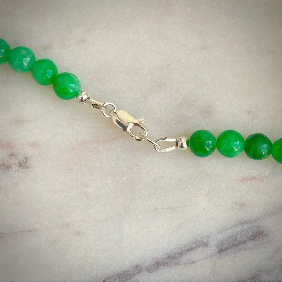Green Jade Necklace Earring Set Handmade Gemstone Jewelry - Picture 3 of 9